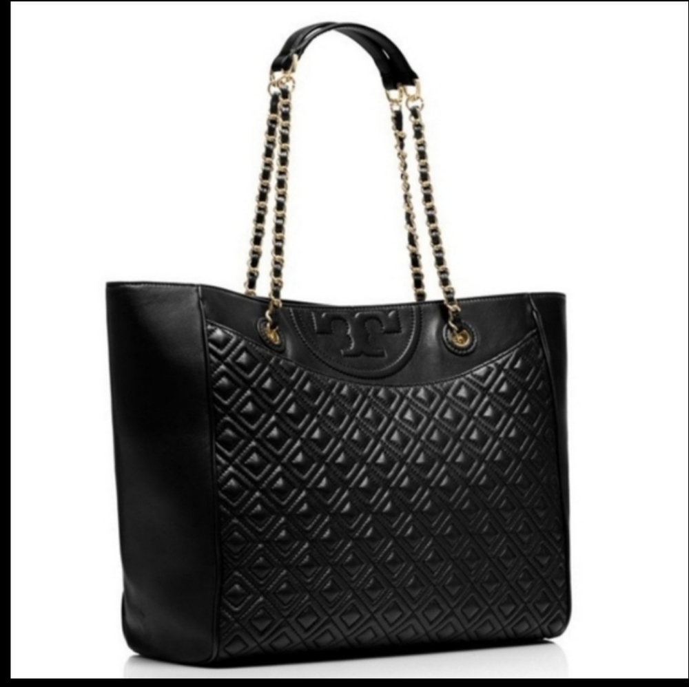 💕HP💕Tory Burch Genuine Quilted Leather Fleming Tote💕
